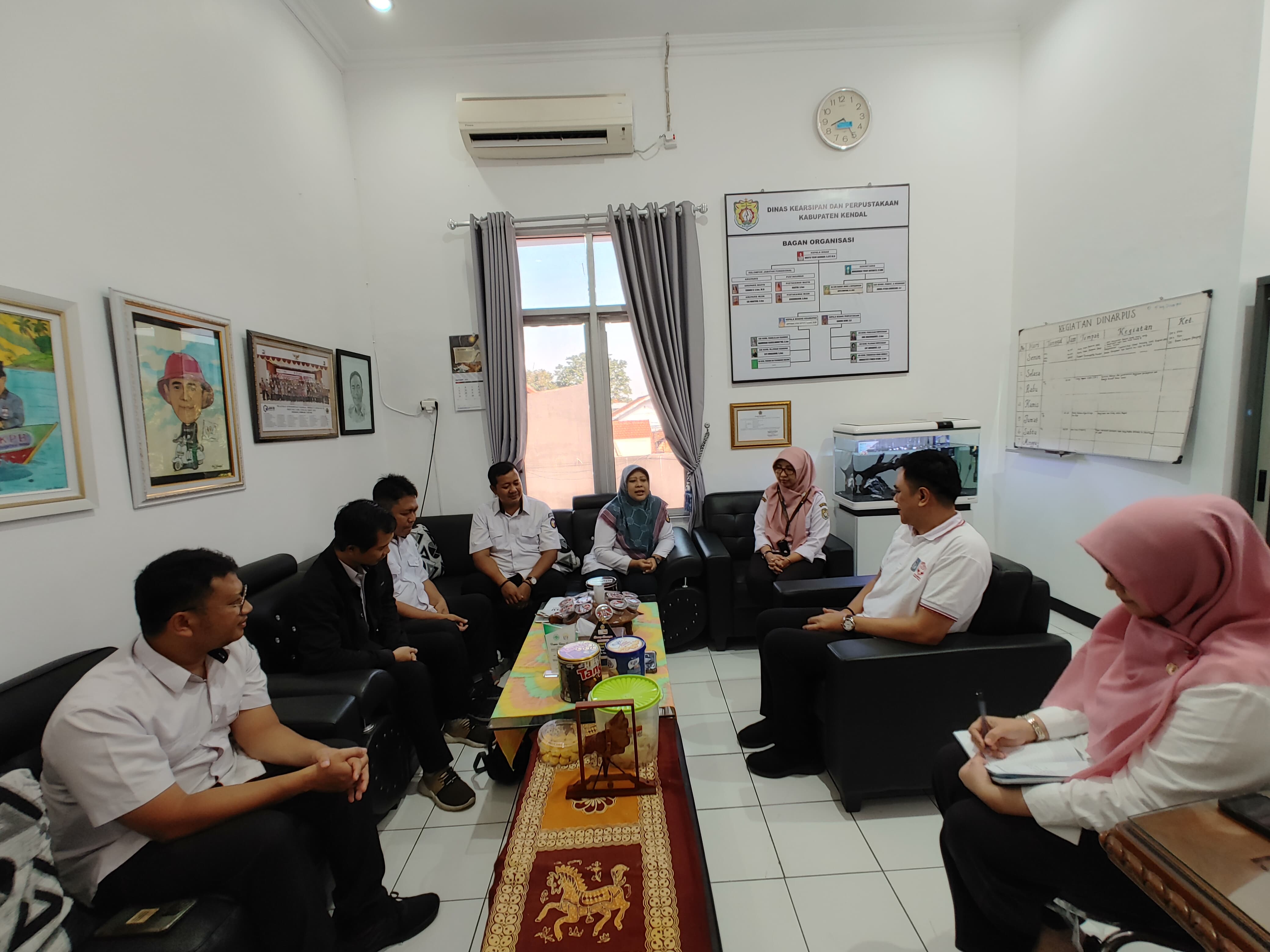 Dok.  Audiensi Bawaslu Kendal Dengan Dinarpus Kabupaten Kendal di Kantor Dinarpus Kabupaten Kendal