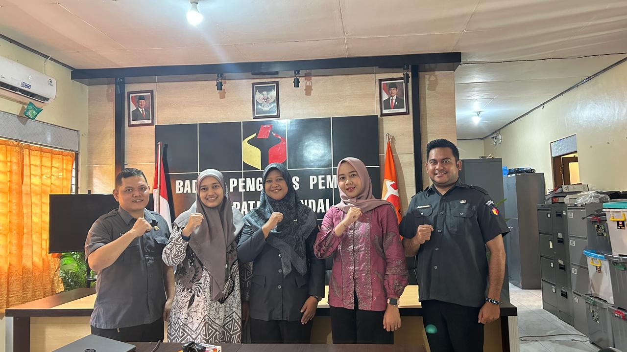 Dokumentasi upervisi dari Biro Perencanaan dan Organisasi Bawaslu Republik Indonesia, pada Senin (3/11/2025) di Kantor Sekretariat Bawaslu Kabupaten Kendal.