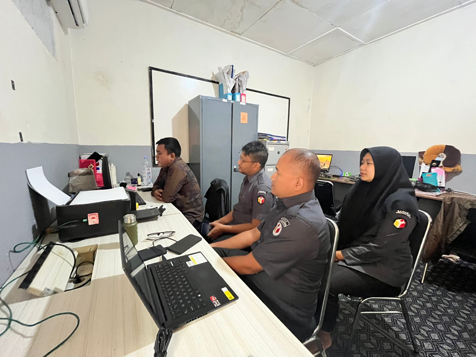 Dokumentasi Rapat Koordinasi Evaluasi Pengawasan Pemutakhiran Data Partai Politik Berkelanjutan Semester II Tahun 2025 yang diselenggarakan oleh Bawaslu Provinsi Jawa Tengah