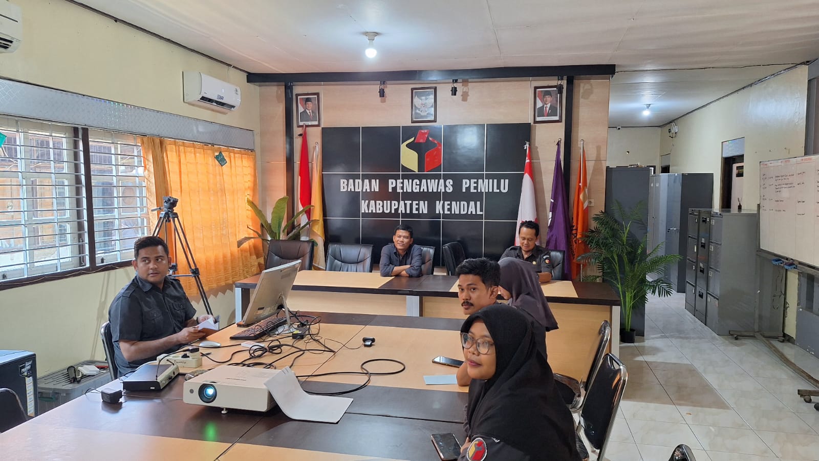 Dokumentasi Rapat