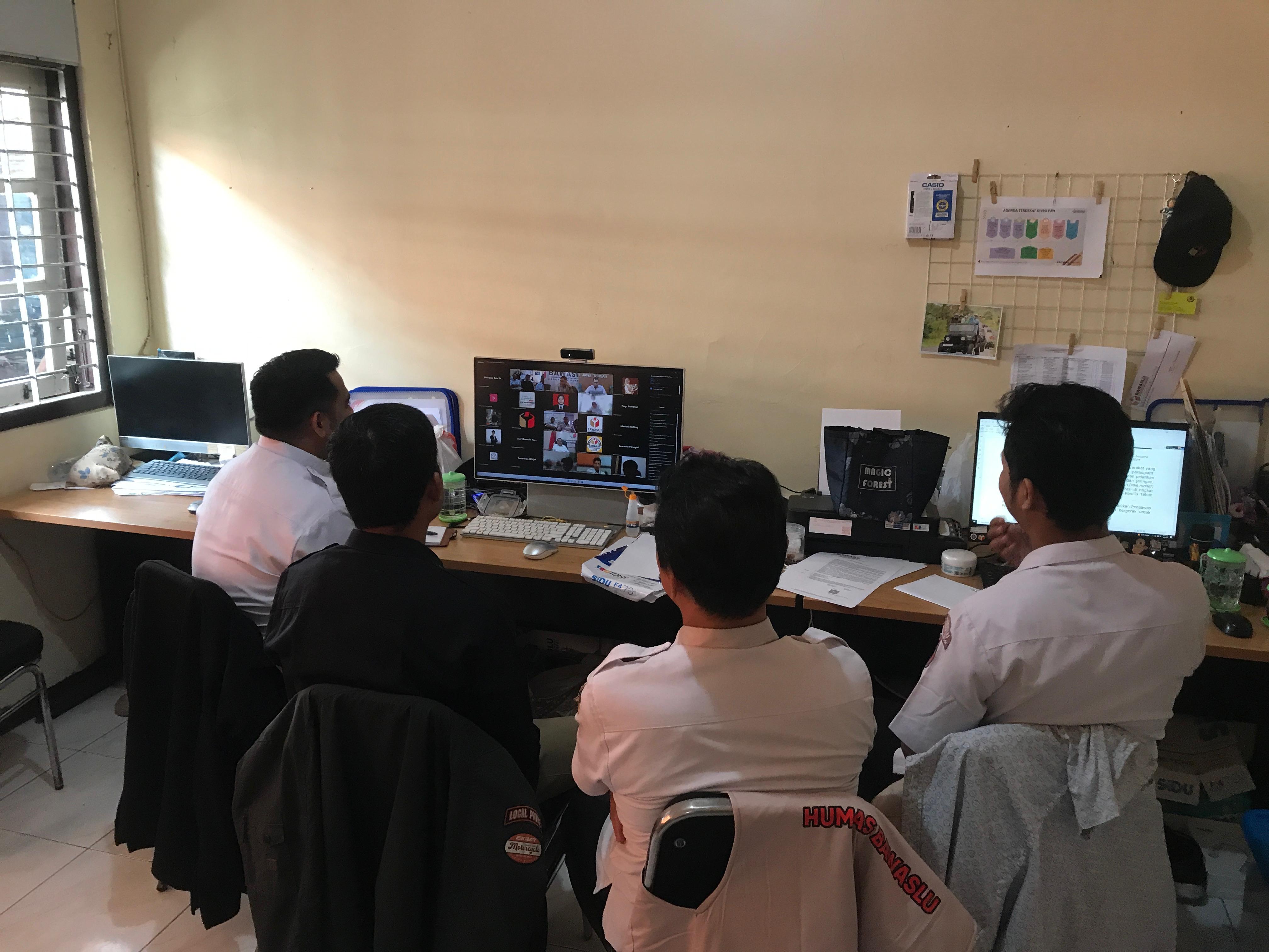 Dokumentasi Rapat