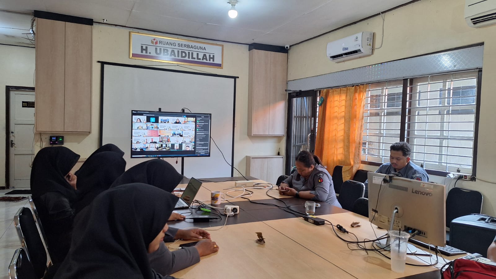 Dokumentasi Rapat