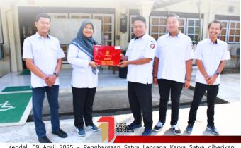 Dokumentasi pemberian Penghargaan Satya Lencana Karya Satya 