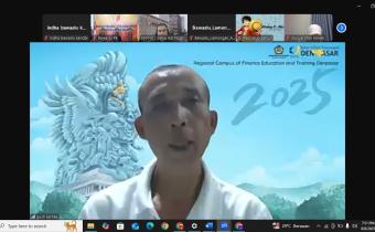 Zoom Meeting Penguatan Kelembagaan Bawaslu Bersama Mitra Kerja Bawaslu Bersama Mitra Kerja Bawaslu Secara Hybrid yang diselenggarakan oleh Bawaslu Republik Indonesia, Jum’at (08/08/2025).