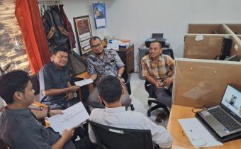 Dokumentasi Bawaslu Kabupaten Kendal menyampaikan Saran Perbaikan Pemutakhiran Data Pemilih Berkelanjutan (PDPB) kepada KPU Kabupaten Kendal.