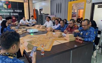 Dokumentasi Rapat Dalam Kantor (RDK) terkait Pengawasan Pemutakhiran Data Pemilih Berkelanjutan (PDPB) Tahun 2025 pada Rabu (1/10/2025) pukul 13.00 WIB