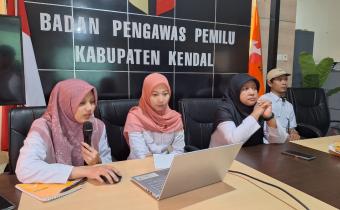 Dokumentasi sosialisasi penggunaan aplikasi administrasi keuangan dan persuratan