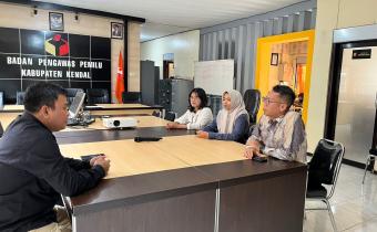 Perkuat Kualitas Demokrasi, Bawaslu dan KPU Kendal Konsolidasi Terkait Verifikasi Partai Politik